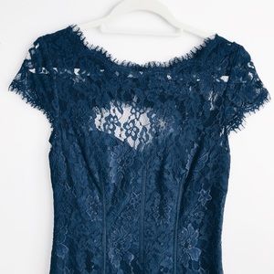 Monique Lhuillier Navy Lace Dress! Worn Once!